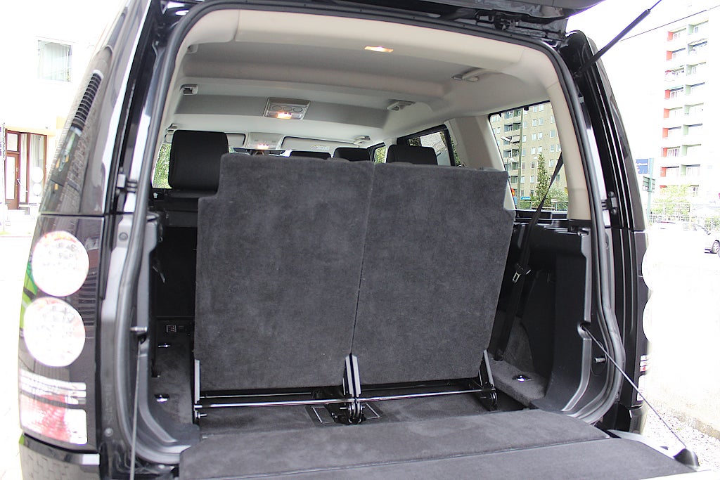Land Rover Discovery 2016 - miniatyr 18