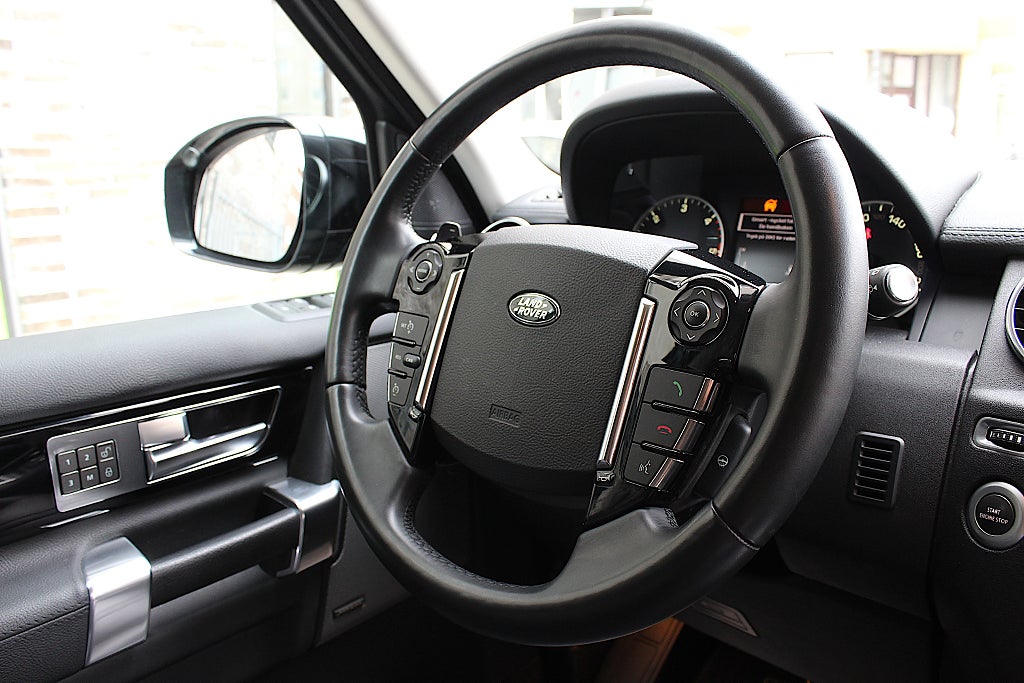 Land Rover Discovery 2016 - miniatyr 7