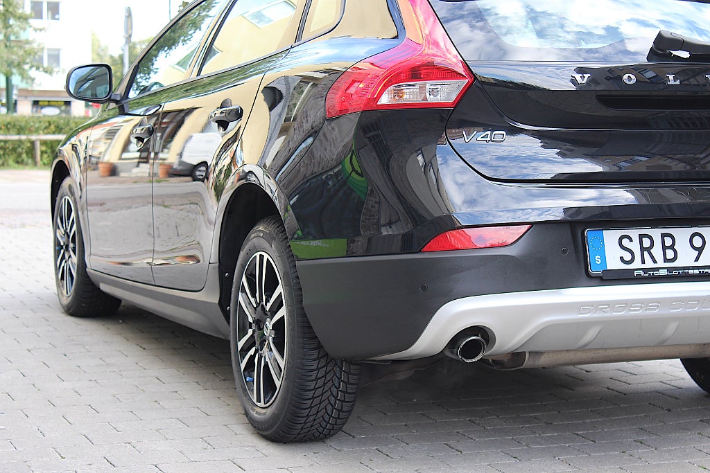 Volvo V40 Cross Country 2017 - miniatyr 14