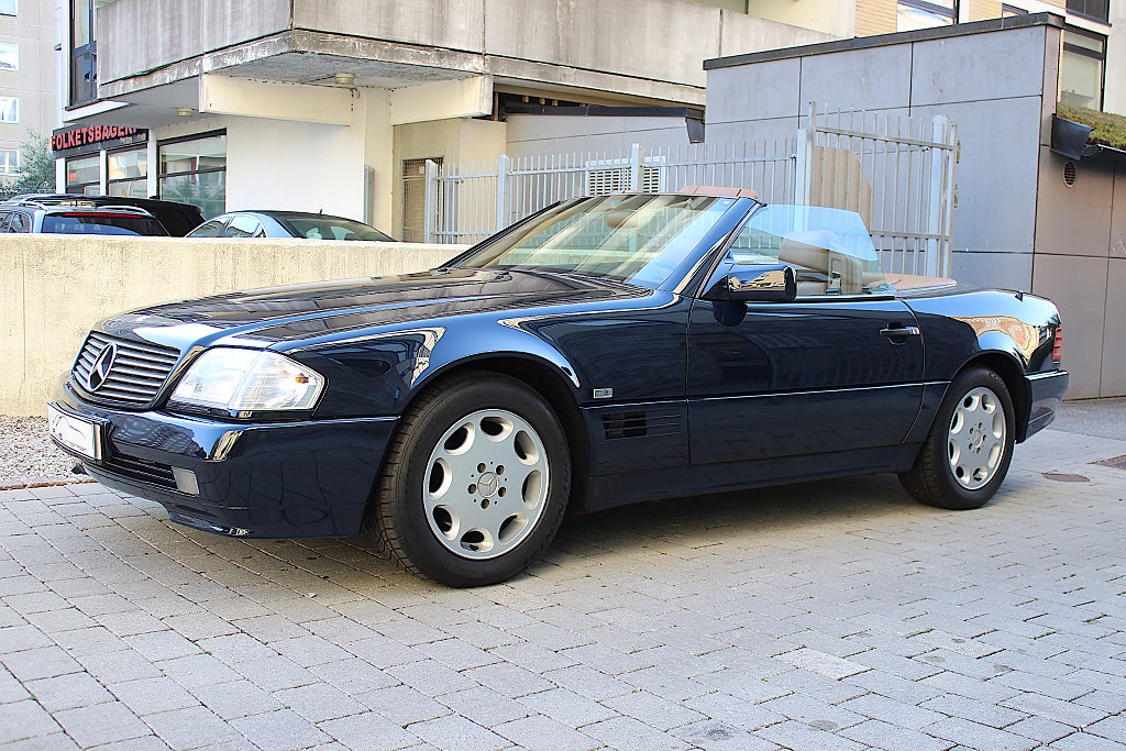 Mercedes-Benz SL 1995 - miniatyr 12