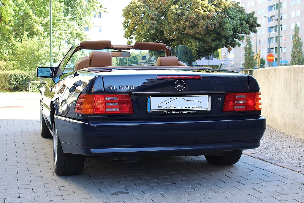 Mercedes-Benz SL 1995 - miniatyr 14