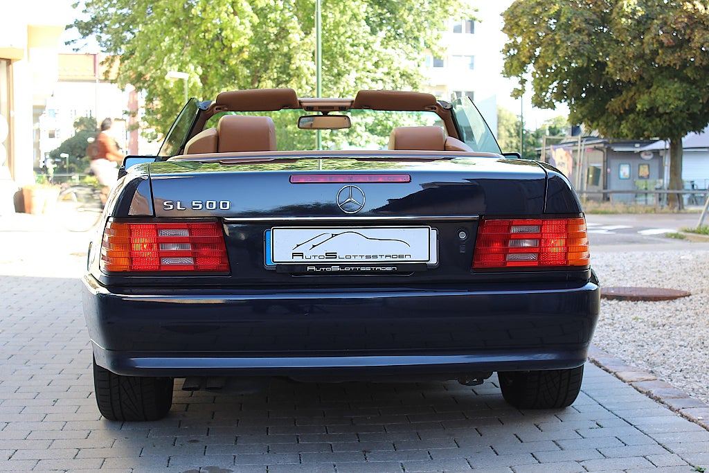 Mercedes-Benz SL 1995 - miniatyr 15
