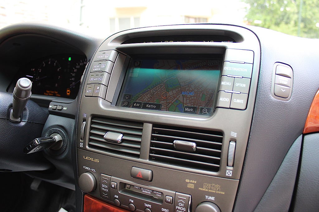 Lexus LS 2004 - miniatyr 30