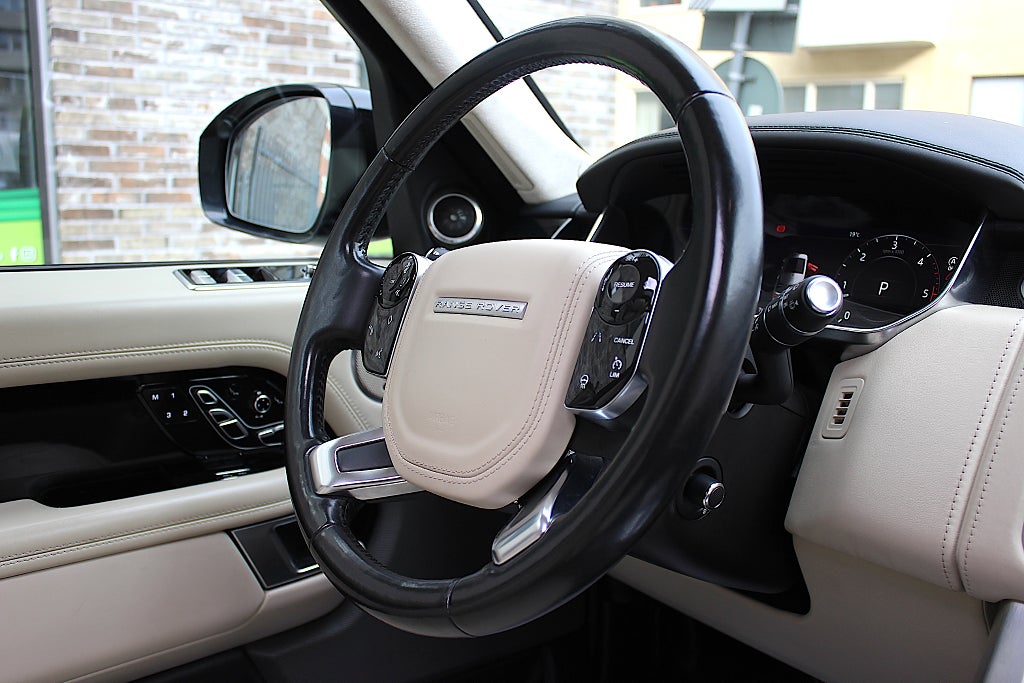 Land Rover Range Rover 2018 - miniatyr 29