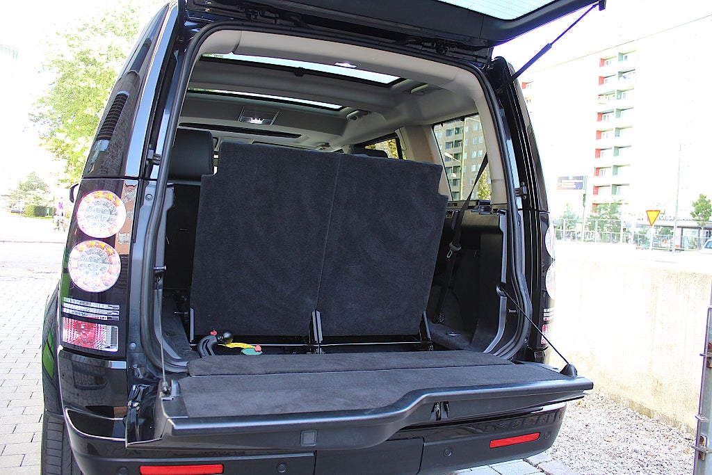 Land Rover Discovery 2016 - miniatyr 28
