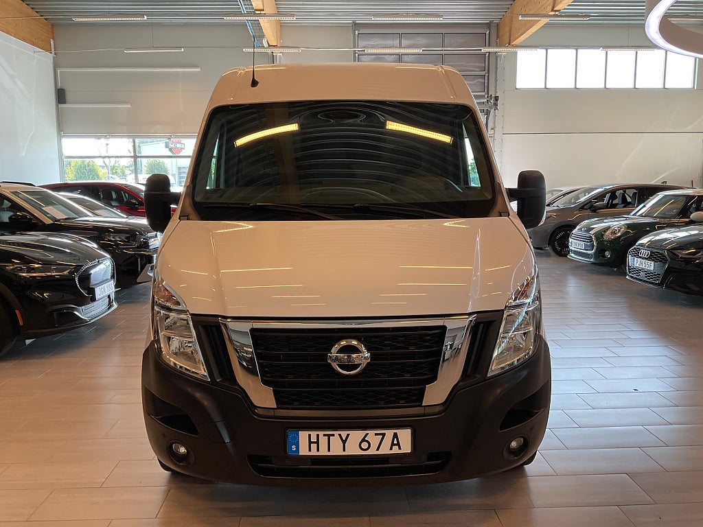 Nissan Interstar 2022 - miniatyr 2