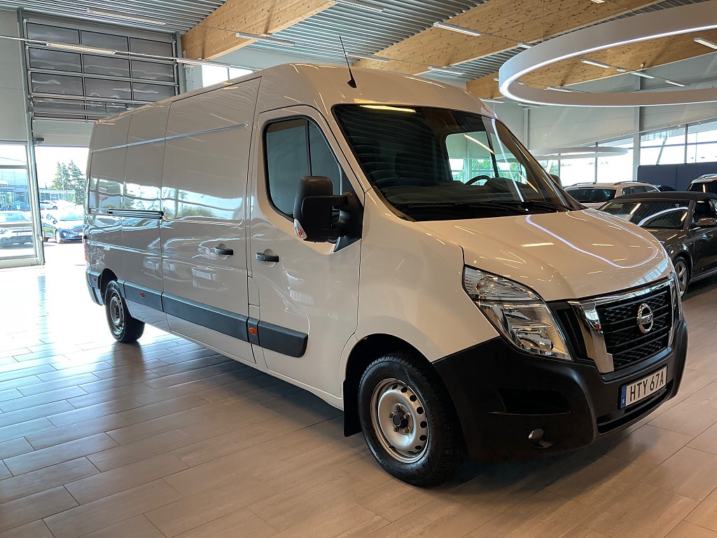 Nissan Interstar 2022 - miniatyr 3