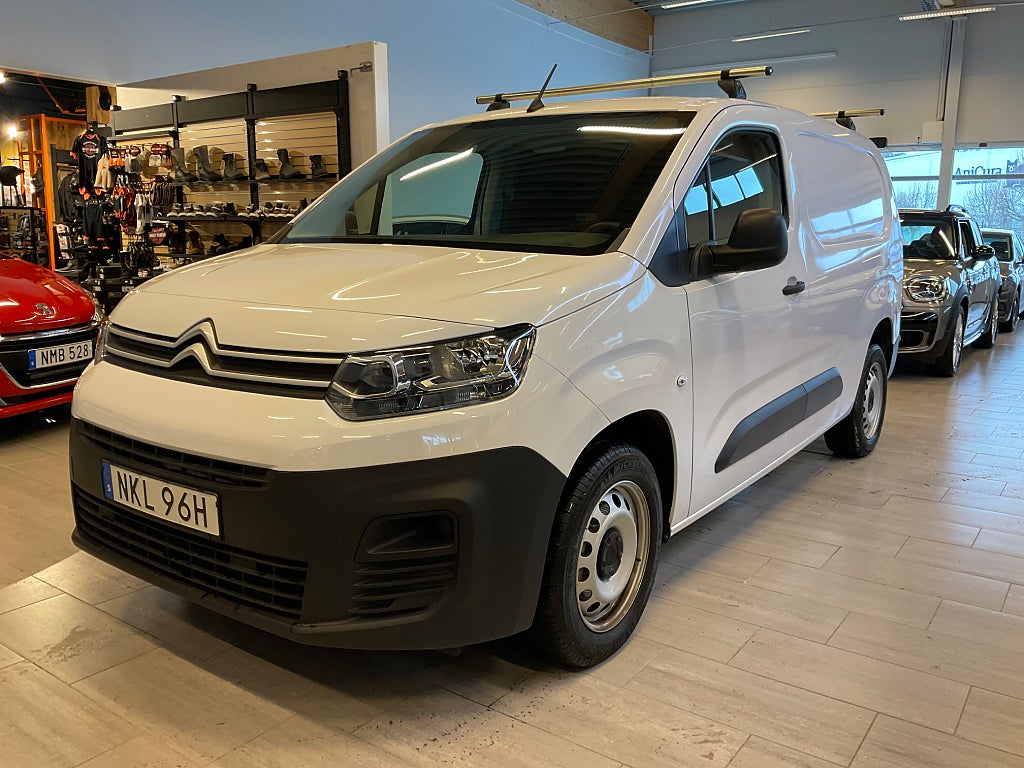 Citroën berlingo 2023 - bild 1 av 11
