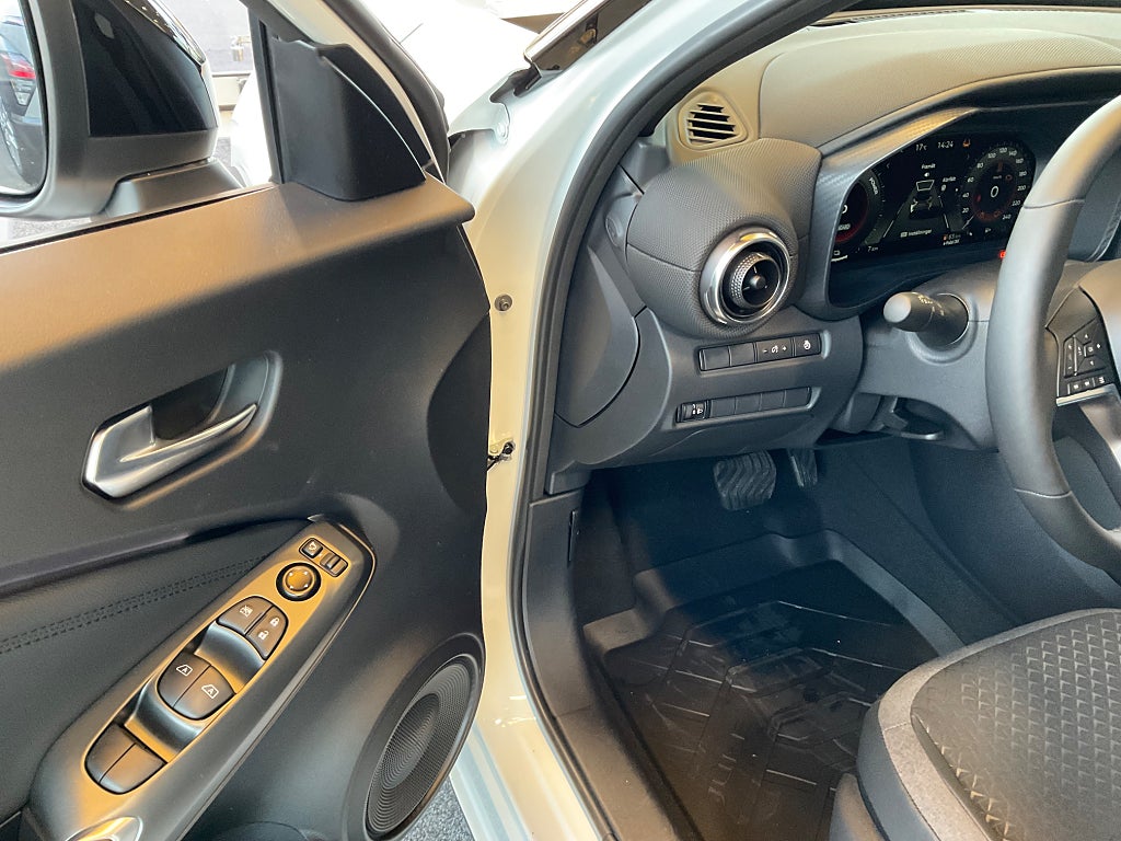 Nissan Juke 2025 - miniatyr 13