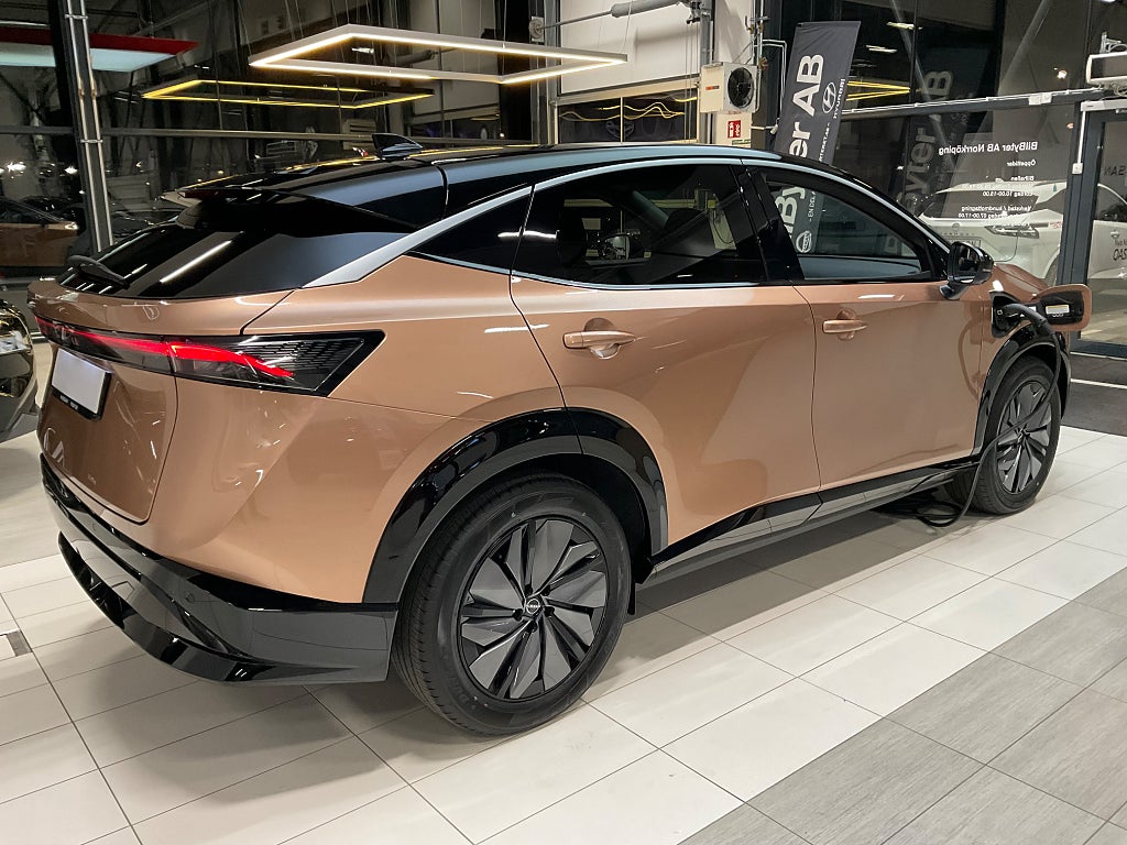 Nissan Ariya 2025 - miniatyr 5