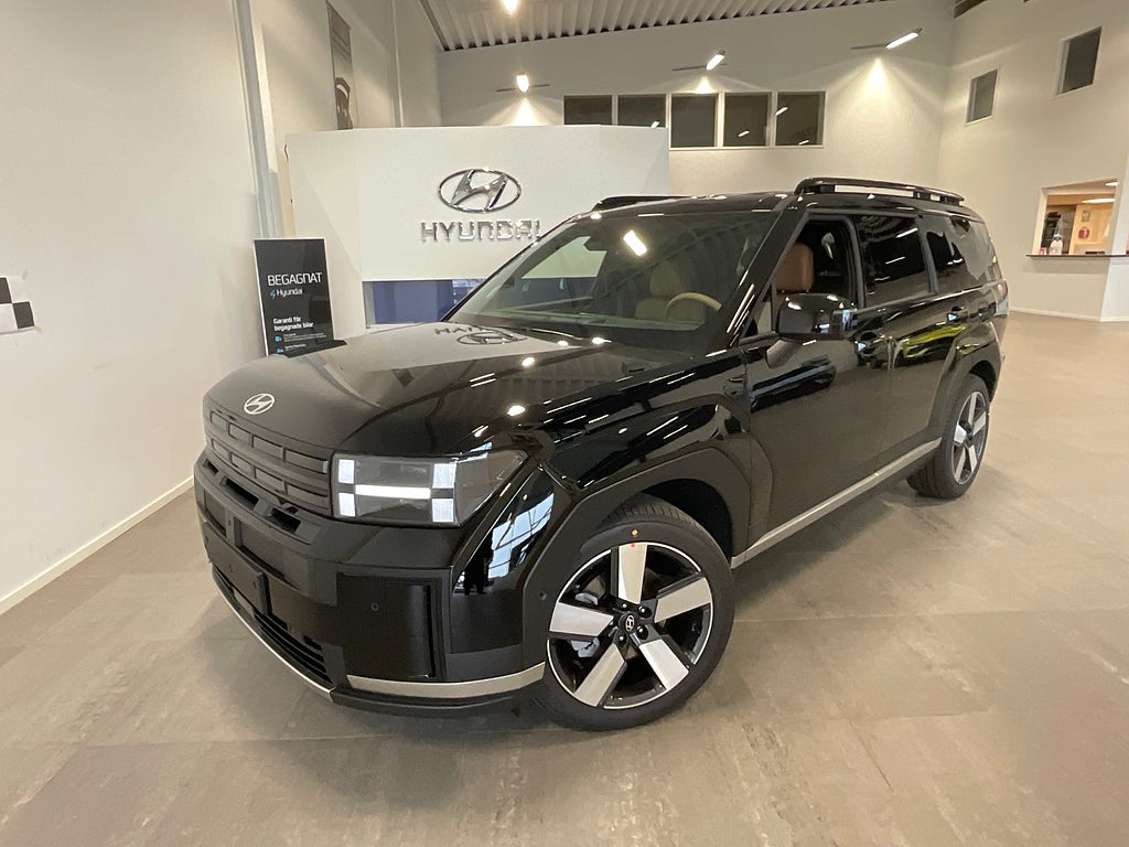 Hyundai Santa Fe 2025 - bild 1 av 49