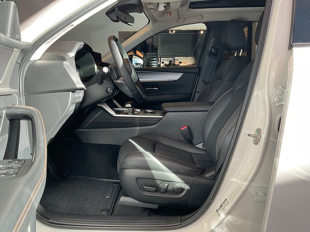 Mazda CX-60 2024 - miniatyr 8