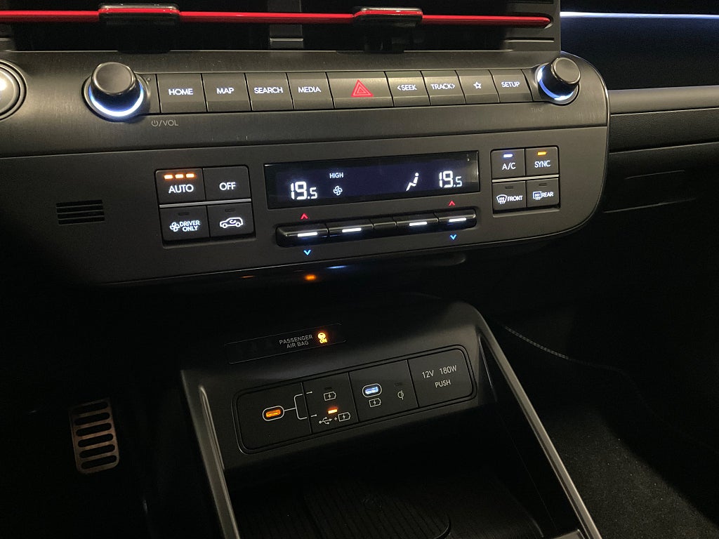 Hyundai Kona 2025 - miniatyr 18
