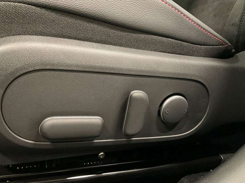 Hyundai Kona 2025 - miniatyr 9