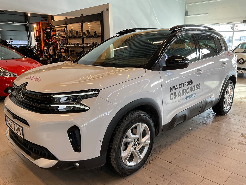Citroën C5 Aircross Hybrid 136hk SHINE Kamera S&V-hjul DEMO