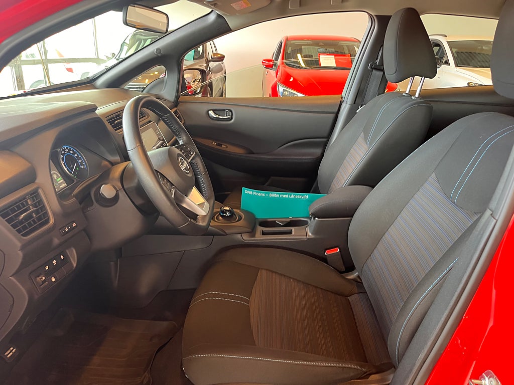 Nissan Leaf 2023 - miniatyr 8