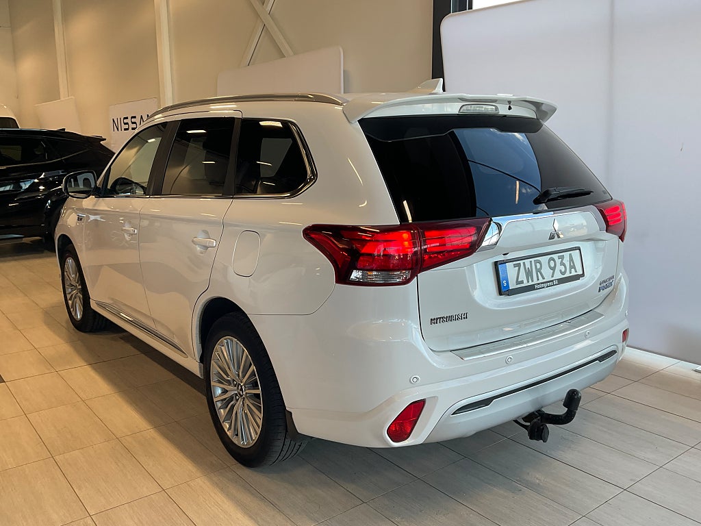 Mitsubishi Outlander 2019 - miniatyr 6