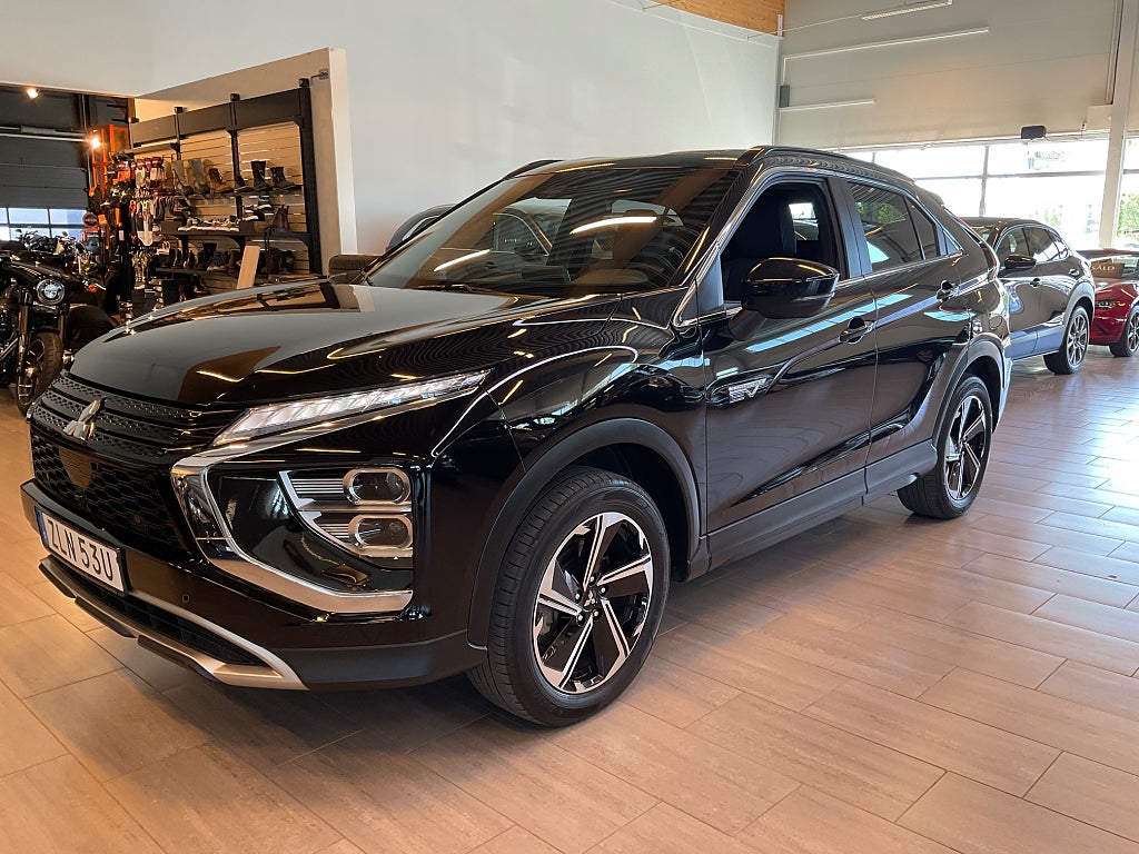 Mitsubishi Eclipse Cross 2021 - bild 1 av 13