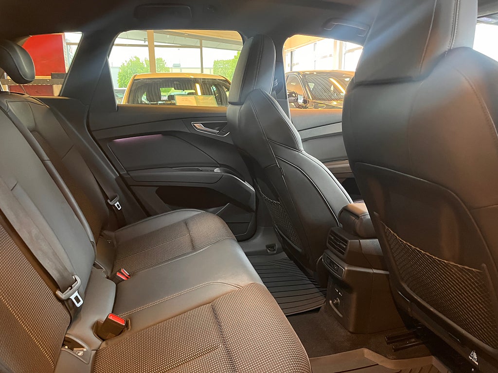 Audi Q4 E-Tron 2022 - miniatyr 20
