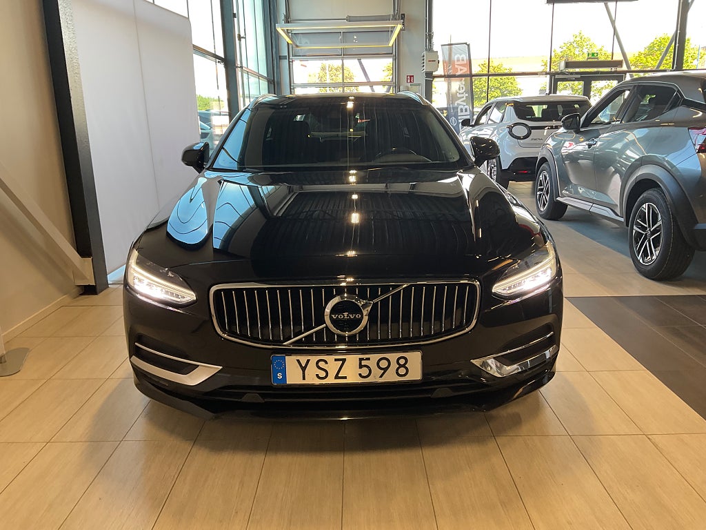 Volvo V90 2018 - miniatyr 2