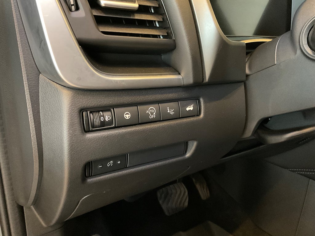 Nissan Qashqai 2025 - miniatyr 11