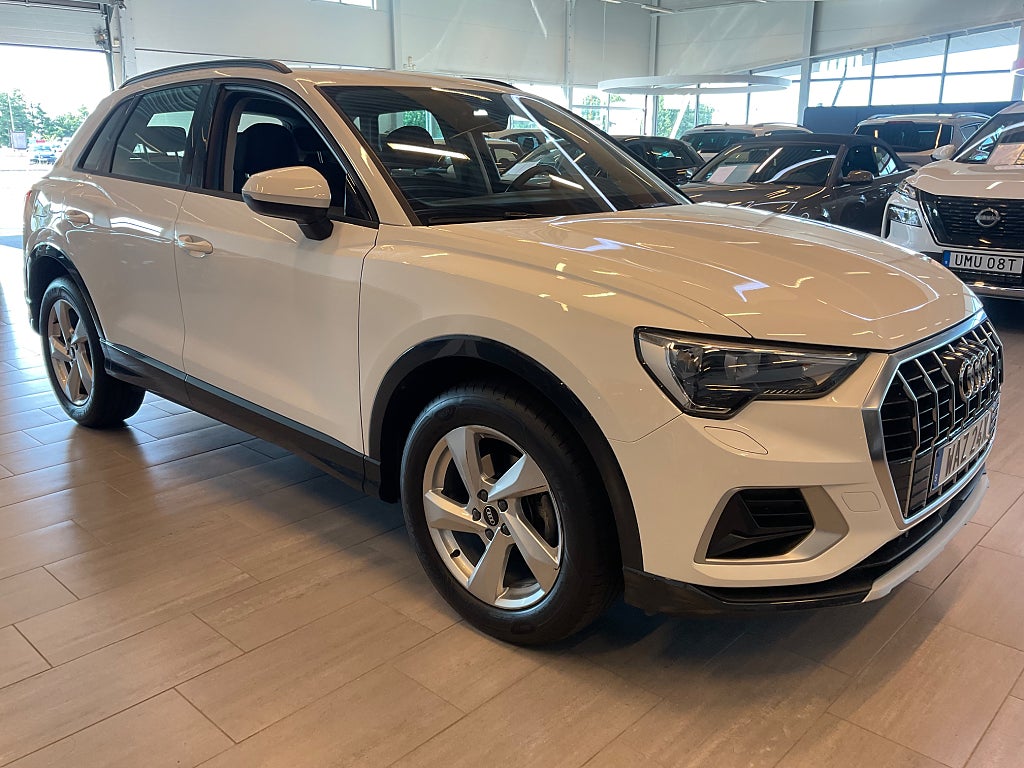 Audi Q3 2024 - miniatyr 3