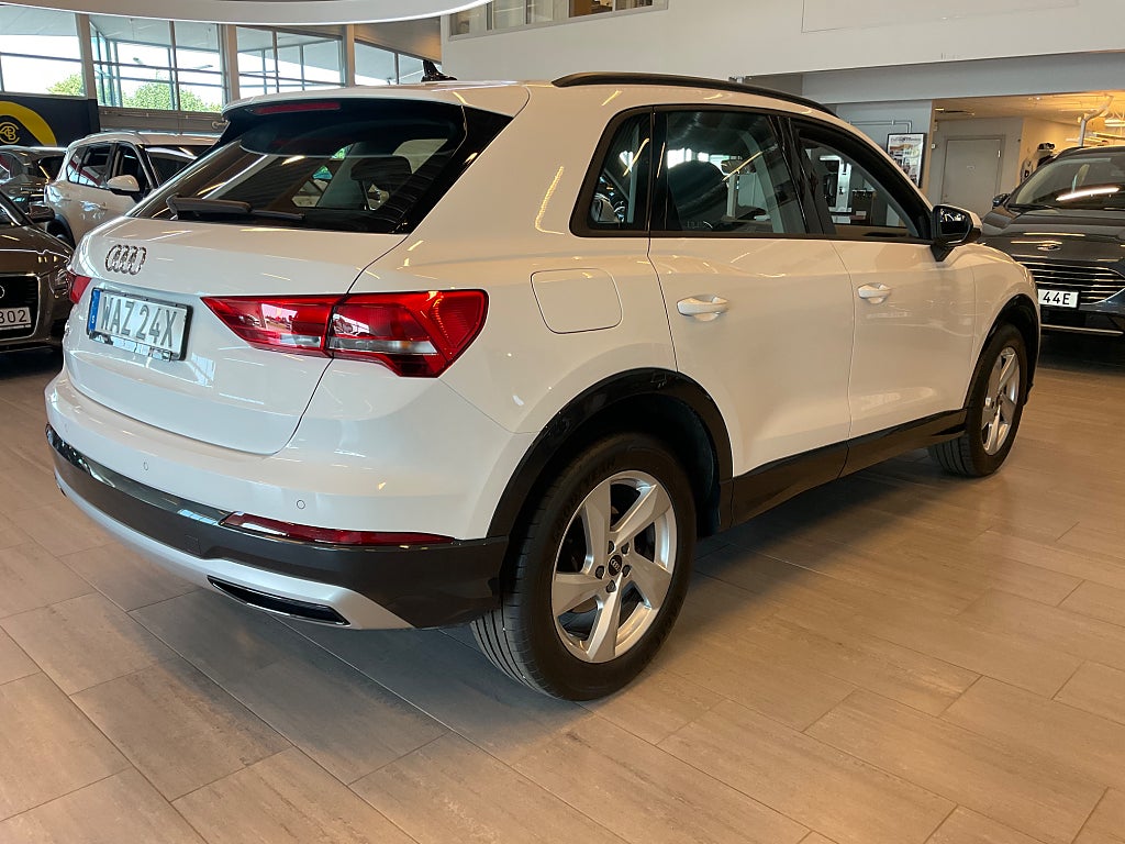 Audi Q3 2024 - miniatyr 4