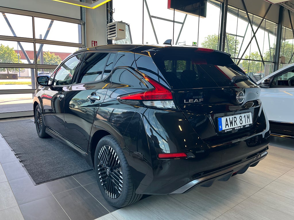 Nissan Leaf 2023 - miniatyr 5