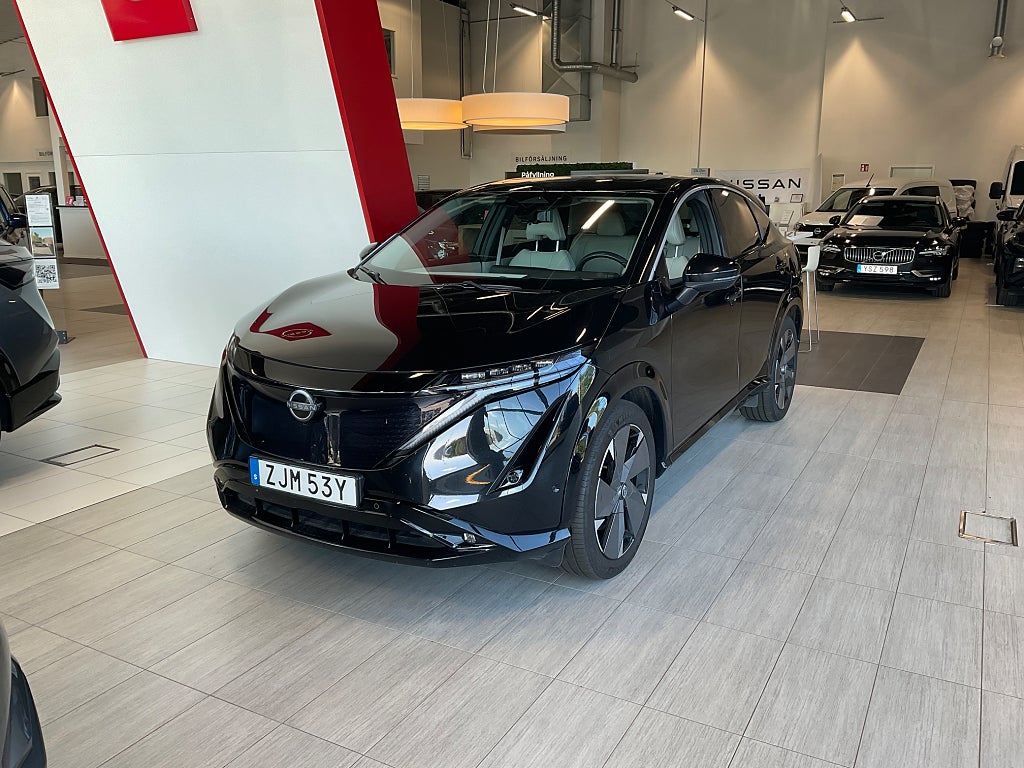 Nissan Ariya 2023 - bild 1 av 7