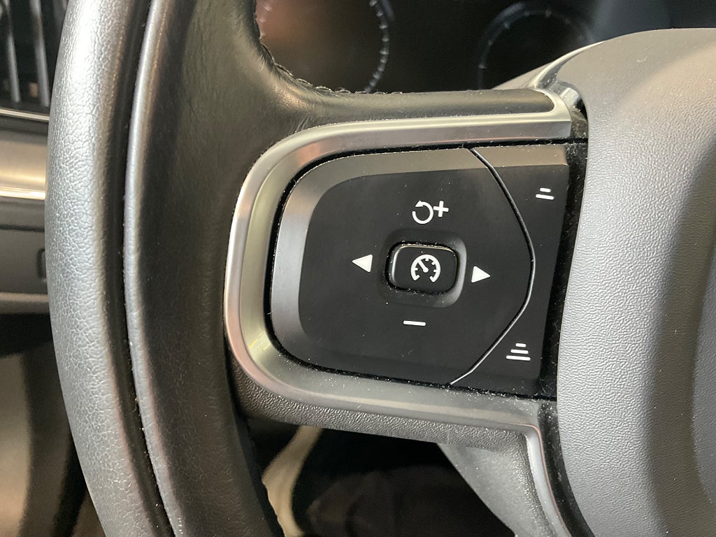 Volvo XC60 2019 - miniatyr 12