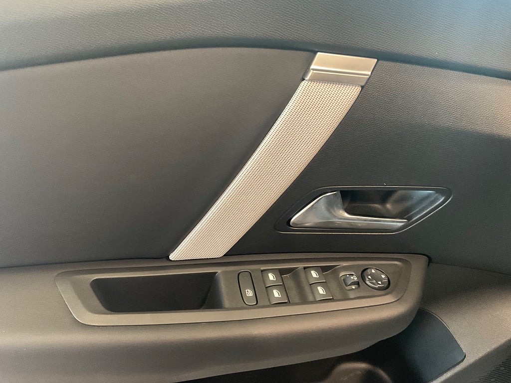 Citroën C4 2025 - miniatyr 10