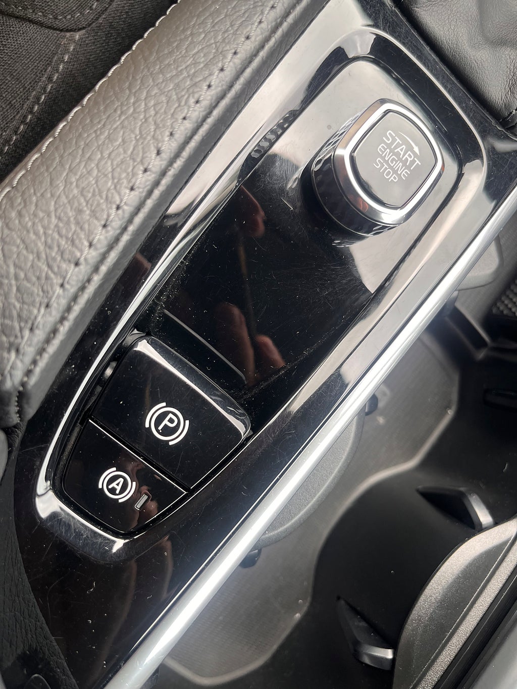 Volvo V90 Cross Country 2019 - miniatyr 16