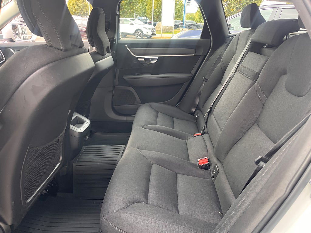 Volvo V90 Cross Country 2019 - miniatyr 17