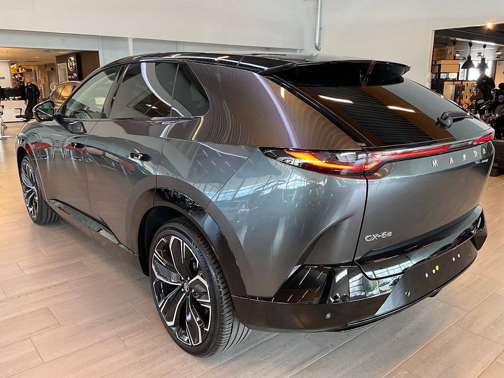 Mazda CX-6e 2026 - miniatyr 6