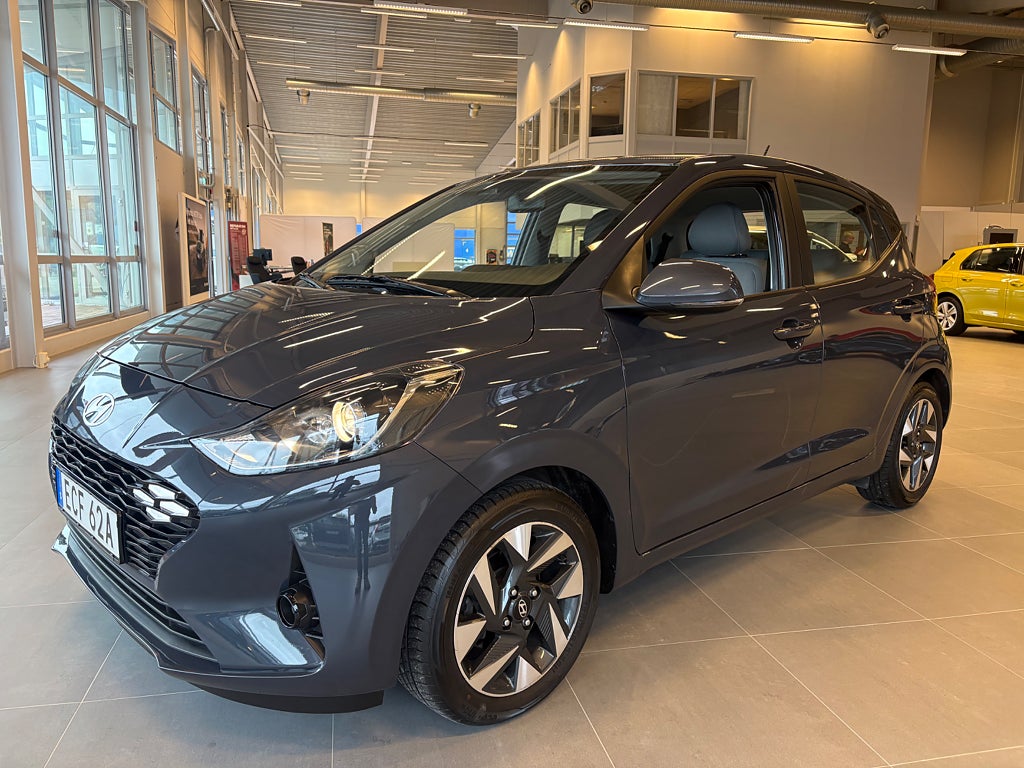 Hyundai i10 2024 - bild 1 av 18
