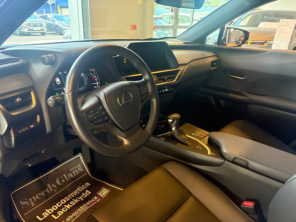 Lexus UX 2023 - miniatyr 11