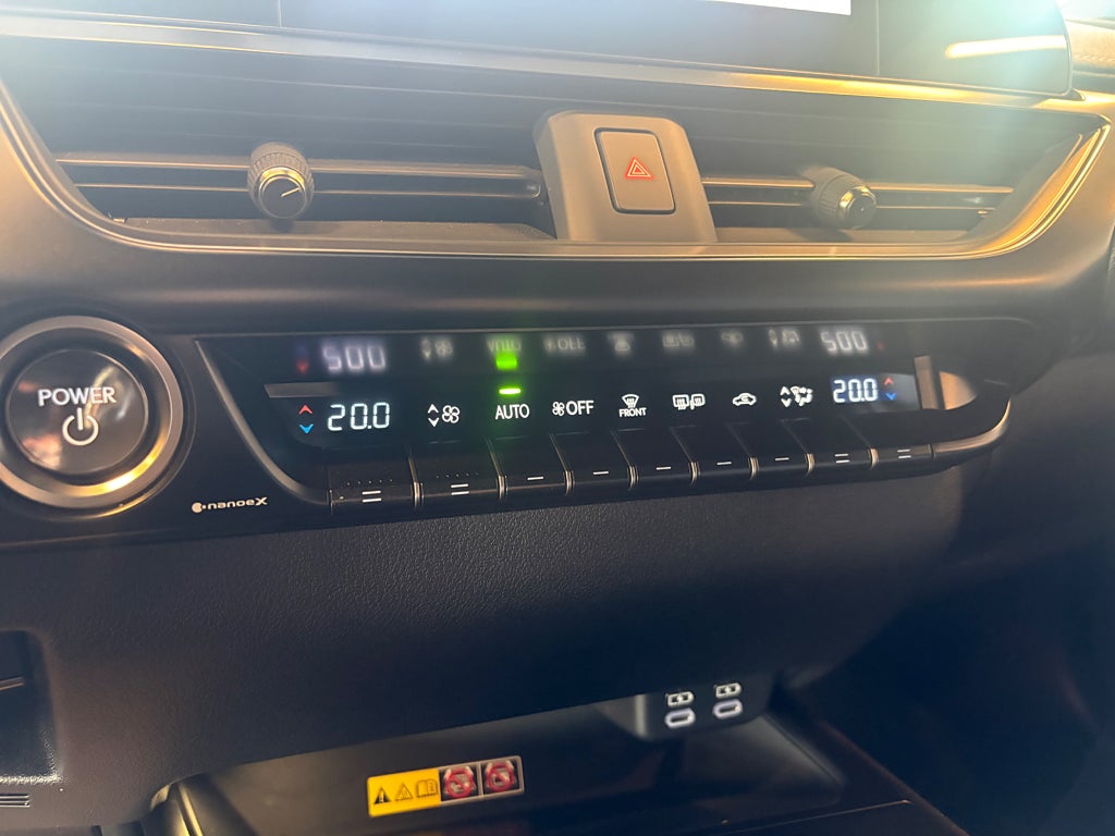 Lexus UX 2023 - miniatyr 14