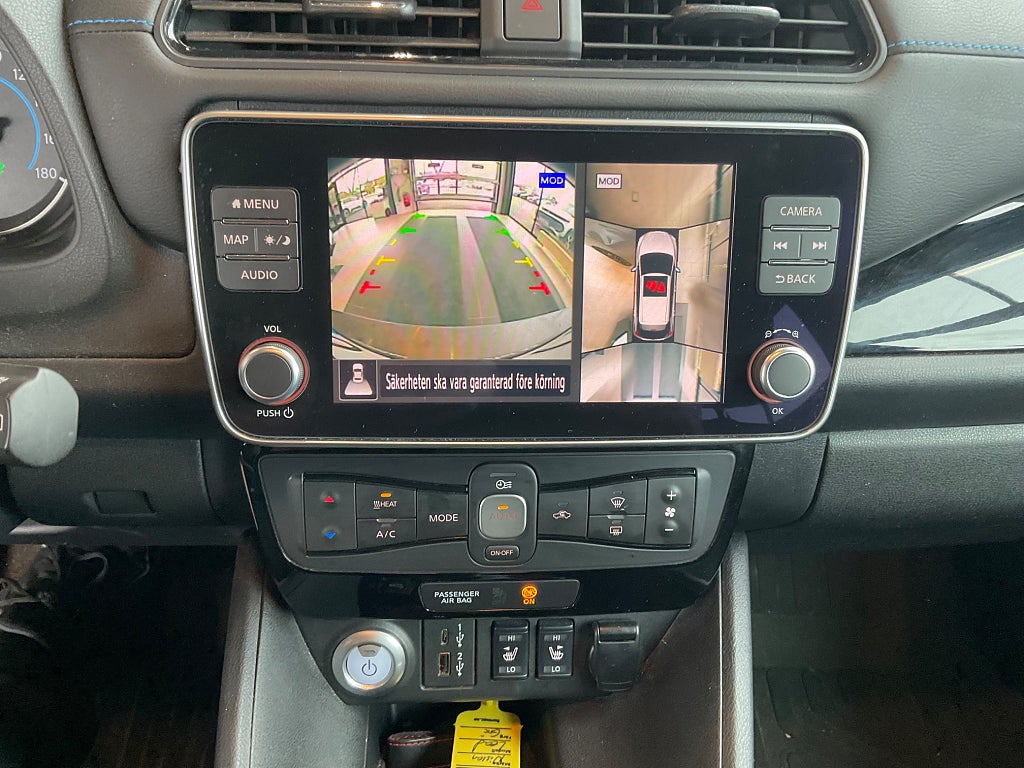Nissan Leaf 2022 - miniatyr 8