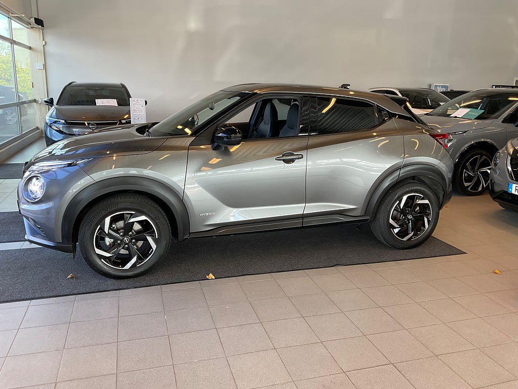 Nissan Juke 2023 - miniatyr 2