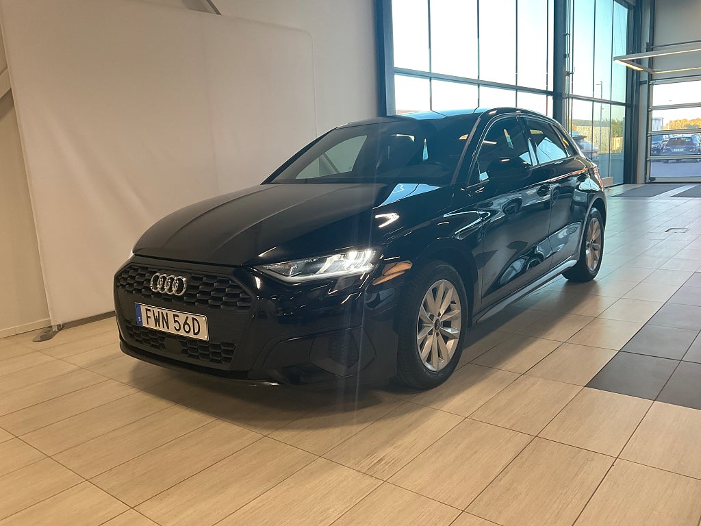 Audi A3 2022 - bild 1 av 24