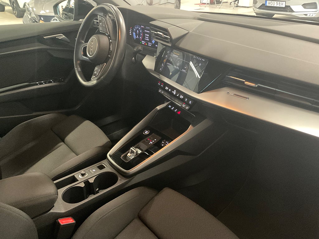 Audi A3 2022 - miniatyr 22