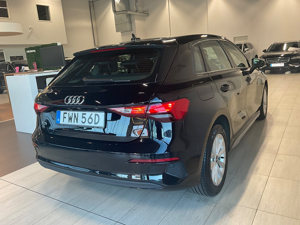 Audi A3 2022 - miniatyr 5