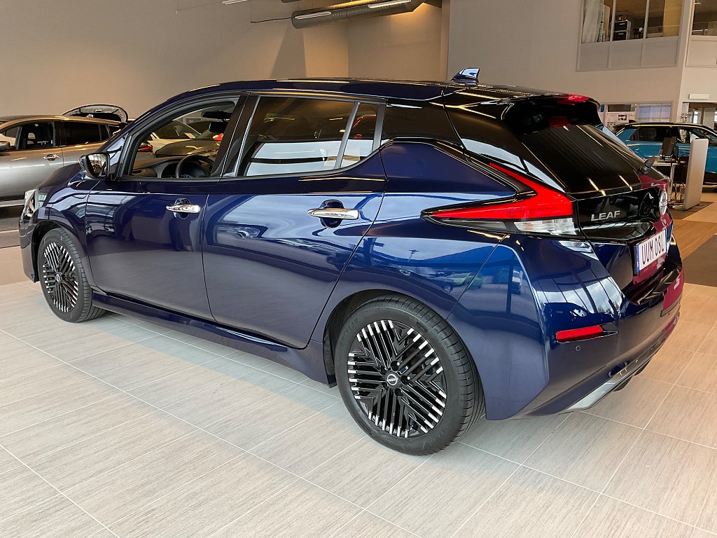 Nissan Leaf 2024 - miniatyr 2