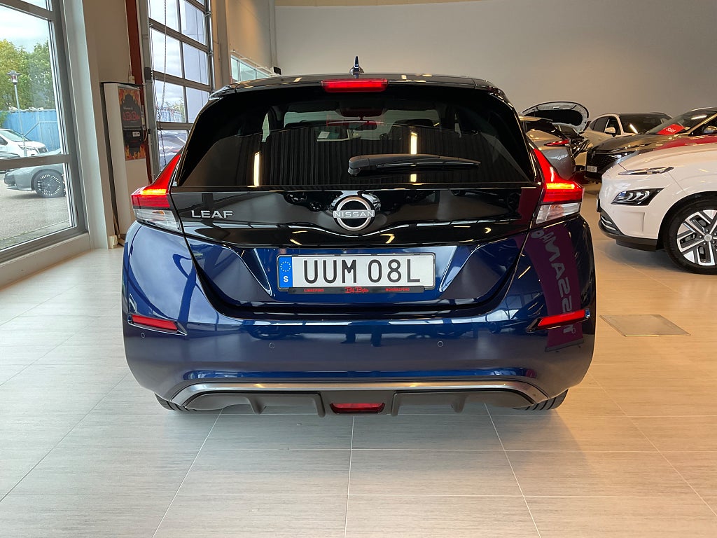 Nissan Leaf 2024 - miniatyr 3