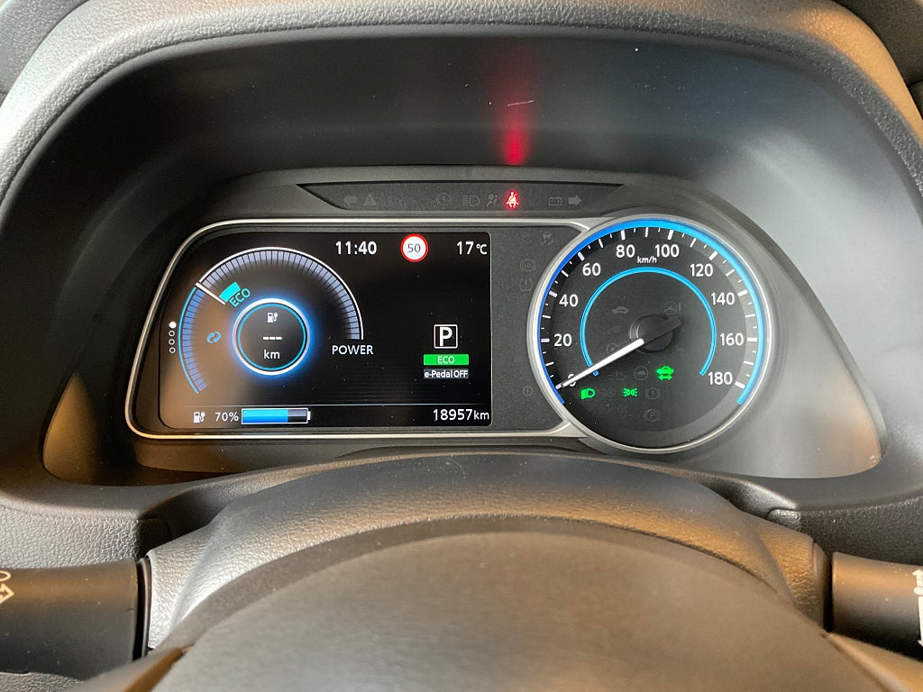 Nissan Leaf 2024 - miniatyr 7