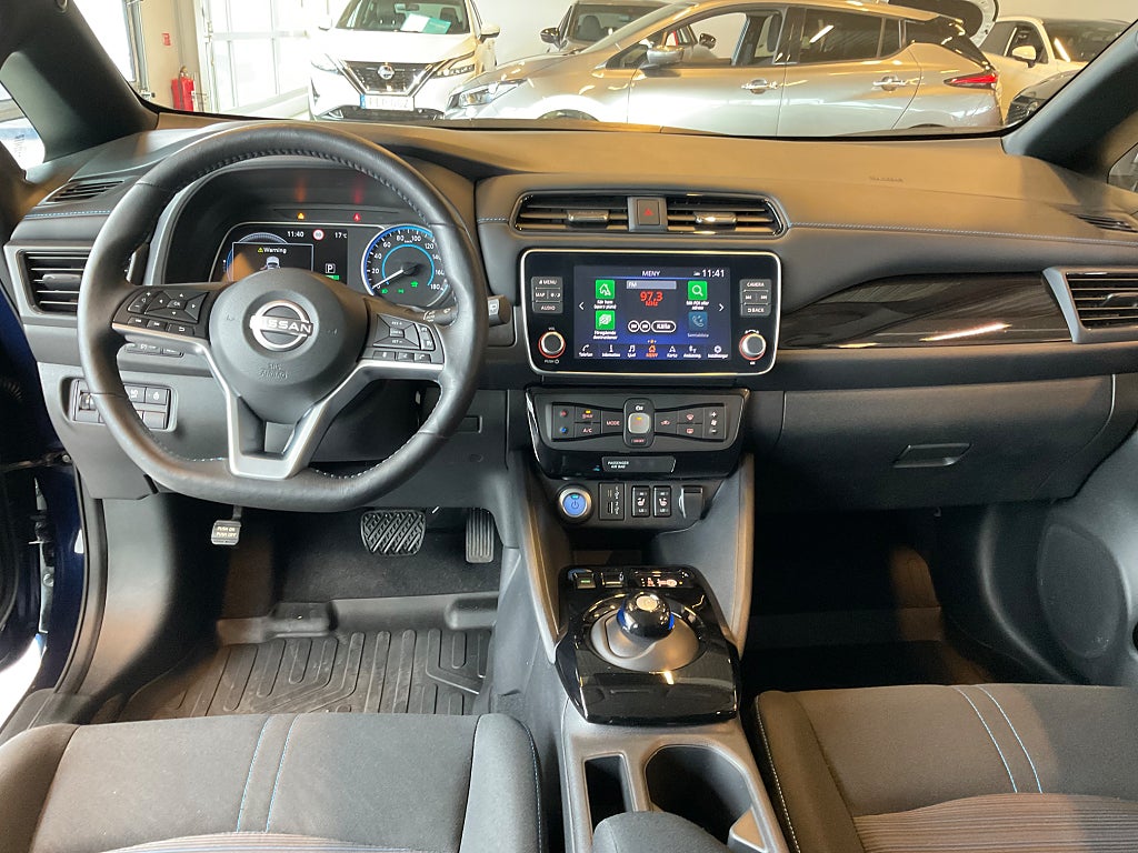 Nissan Leaf 2024 - miniatyr 10