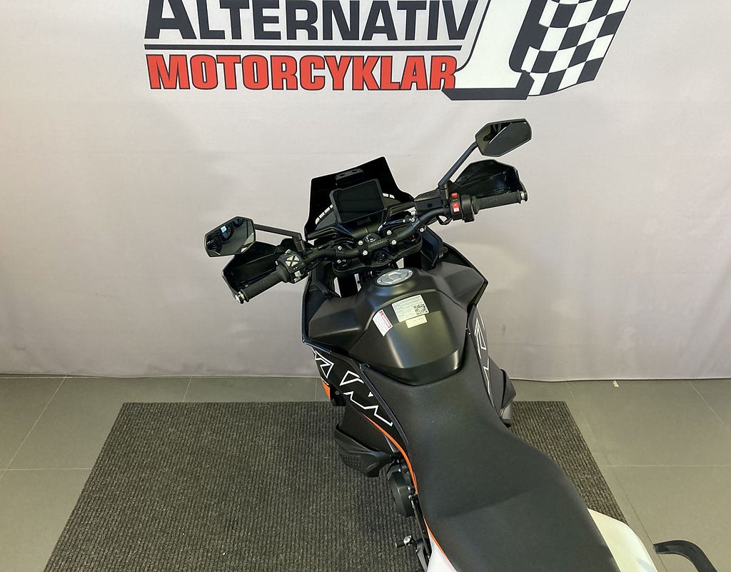KTM 890 2023 - miniatyr 12