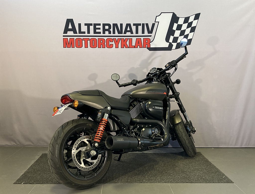 Harley-Davidson Street Rod 2018 - miniatyr 2