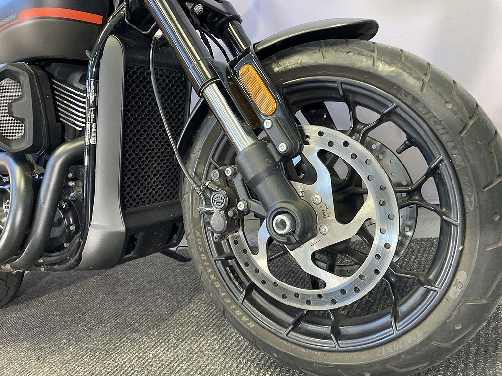 Harley-Davidson Street Rod 2018 - miniatyr 8