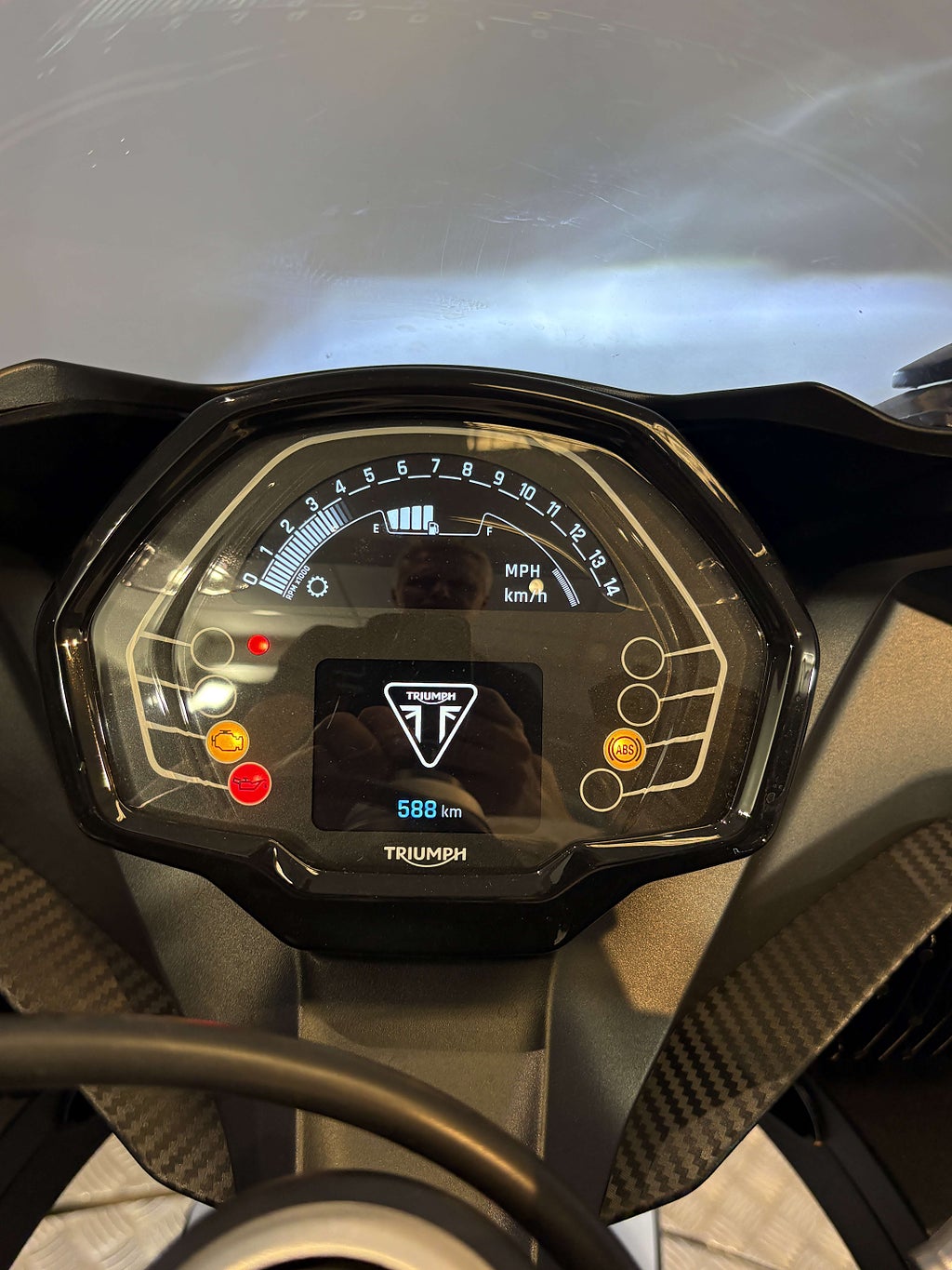 Triumph Daytona 2024 - miniatyr 14